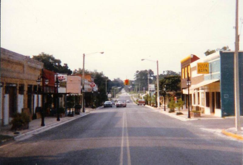 Alachua_main_street1987